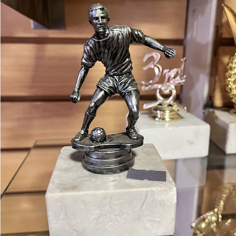 Trofeo Futbolista 13 cm - Imagen 2